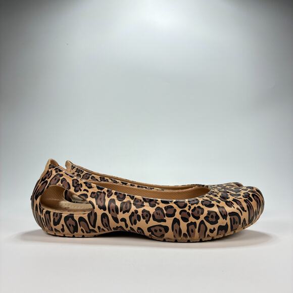 Crocs Kadee Flat Brown Leopard Print Slip On Shoes Comfort 11710 Women's Size 8 - Picture 1 of 9